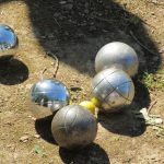 Ne perdez pas la boule ! …des débuts prometteurs pour la nouvelle activité Pétanque du Comité des Fêtes Ne perdez pas la boule ! …des débuts prometteurs pour la nouvelle activité Pétanque du Comité des Fêtes
